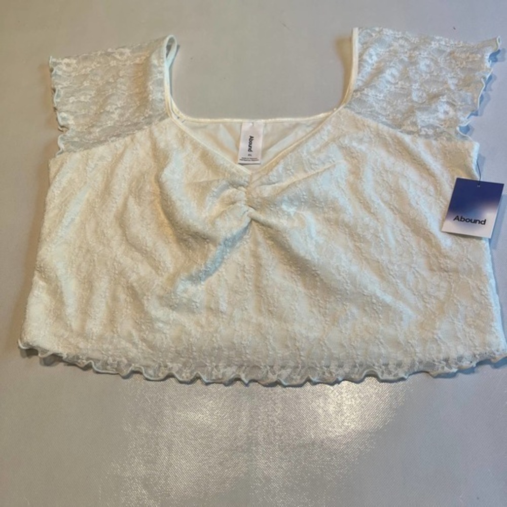 Abound Cream Lace Ruffle Sleeve Square Neck‎ Crop Top - Size XL